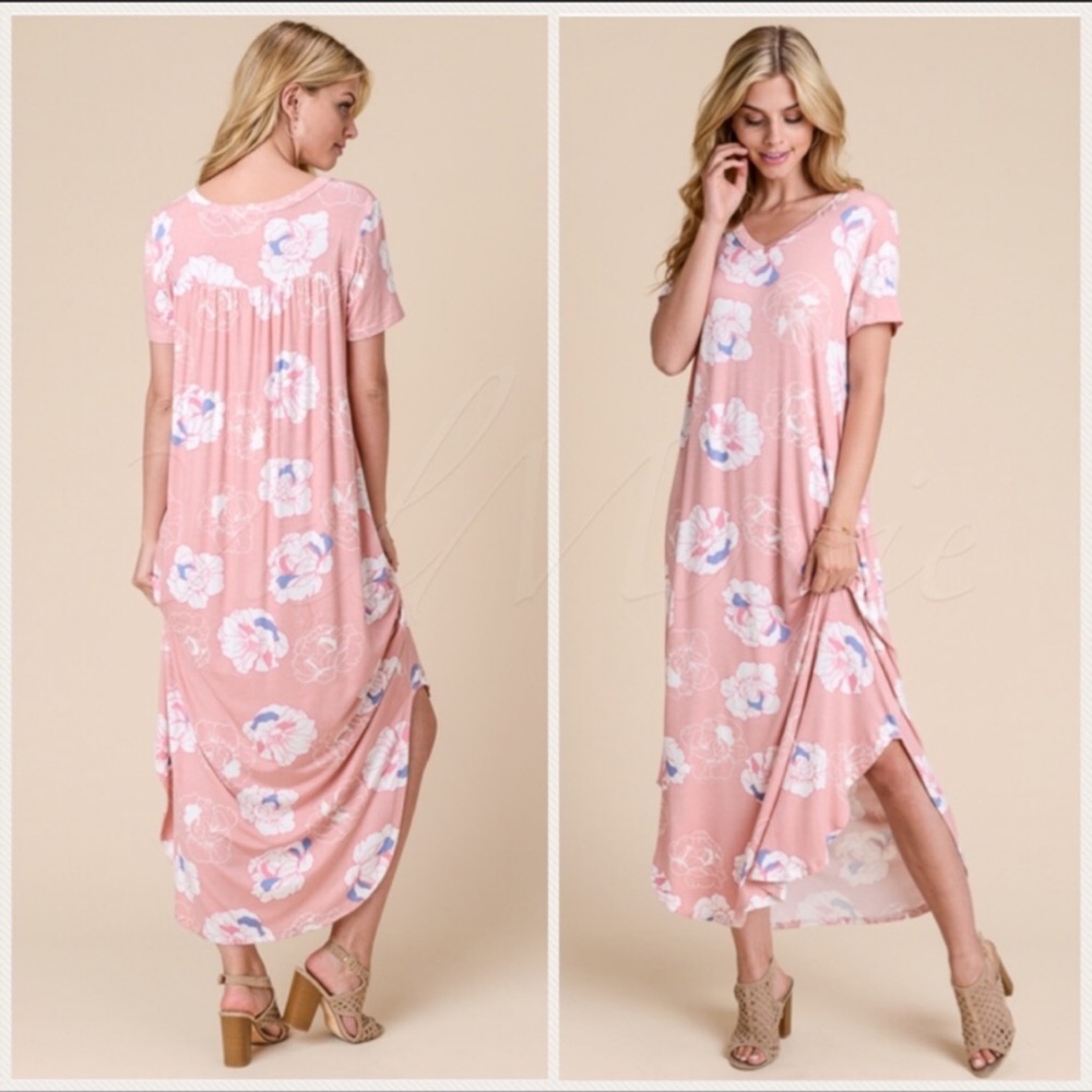 🛍️# 440 Blushy Peachy Floral Maxi
